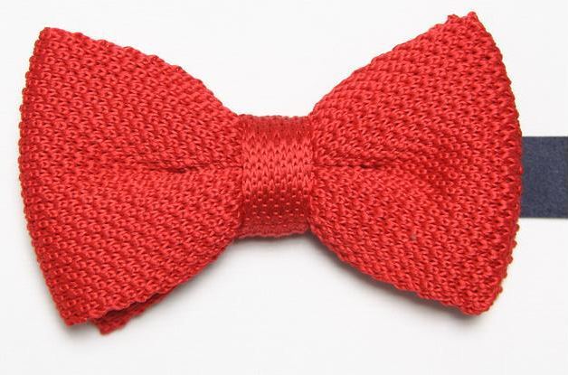 Red Knitted Bow Tie